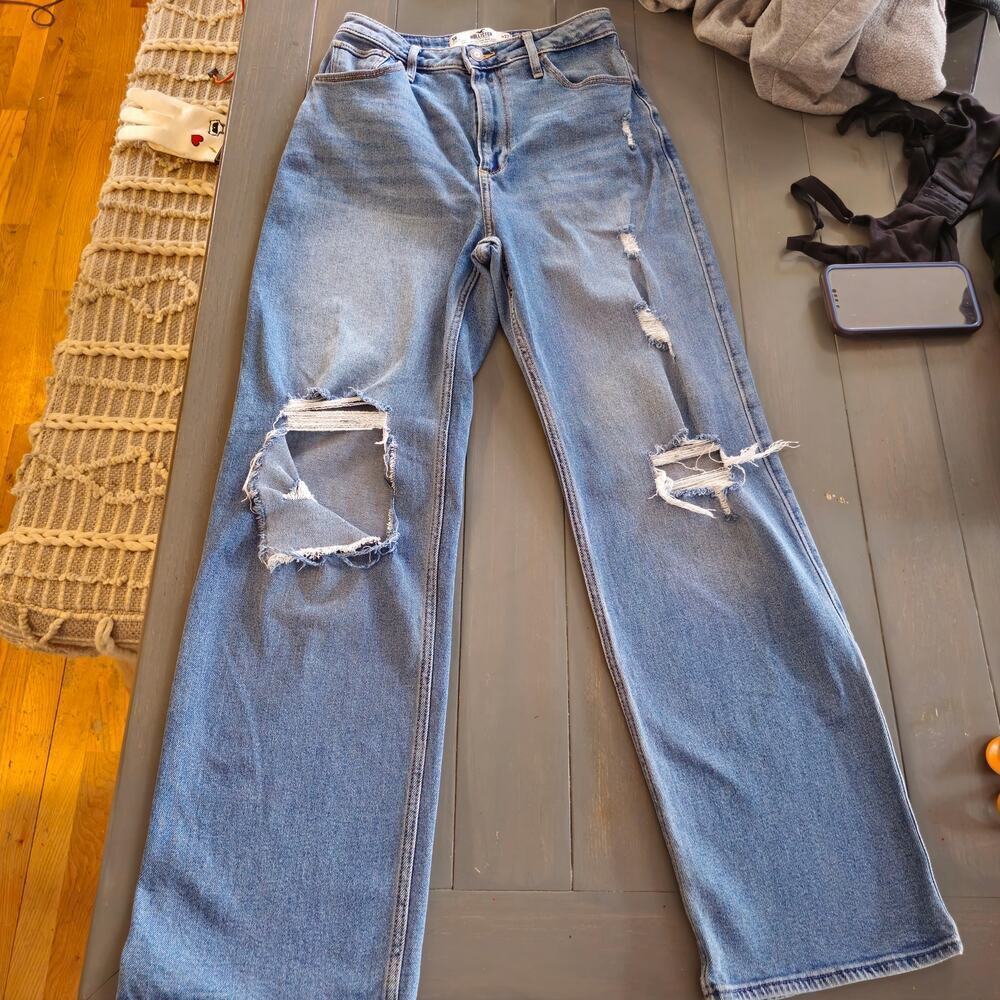 Hollister Womens Blue Cruvy Ultra High Rise Dad Denim jeans Size 31